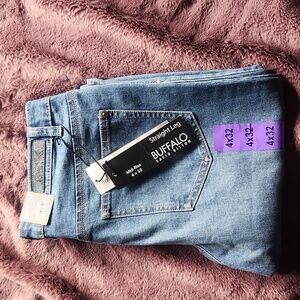Buffalo straight leg jean
